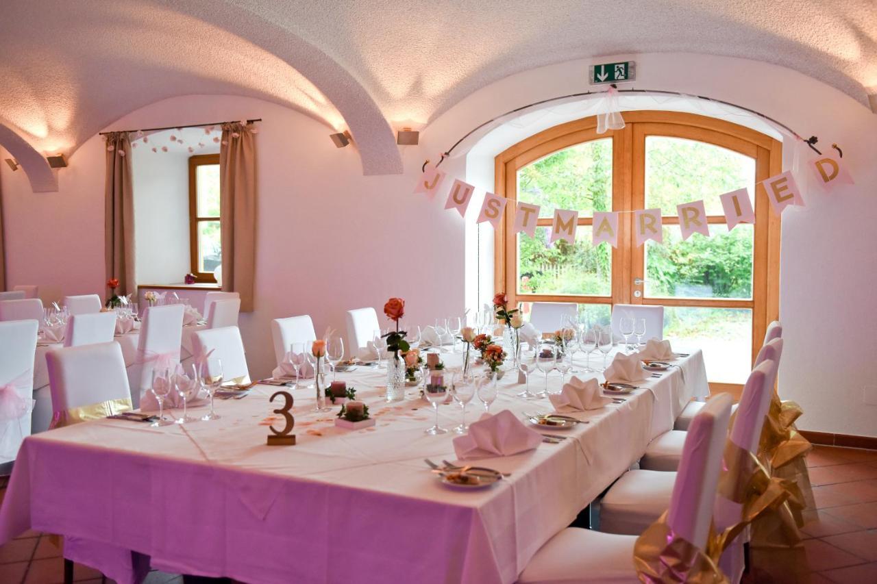 Angermuehle Landgasthof Altenmarkt an der Alz Exterior foto
