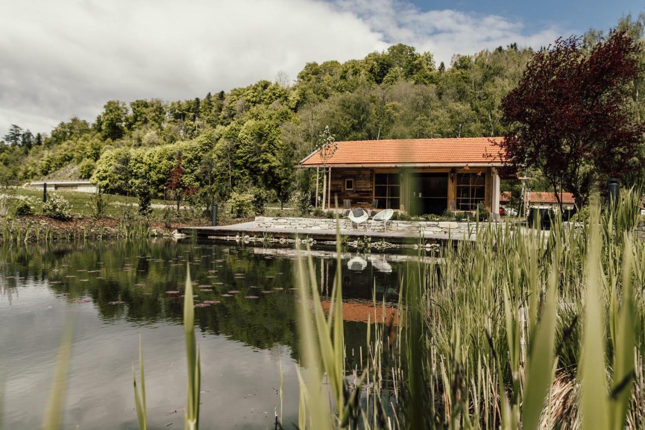 Angermuehle Landgasthof Altenmarkt an der Alz Exterior foto