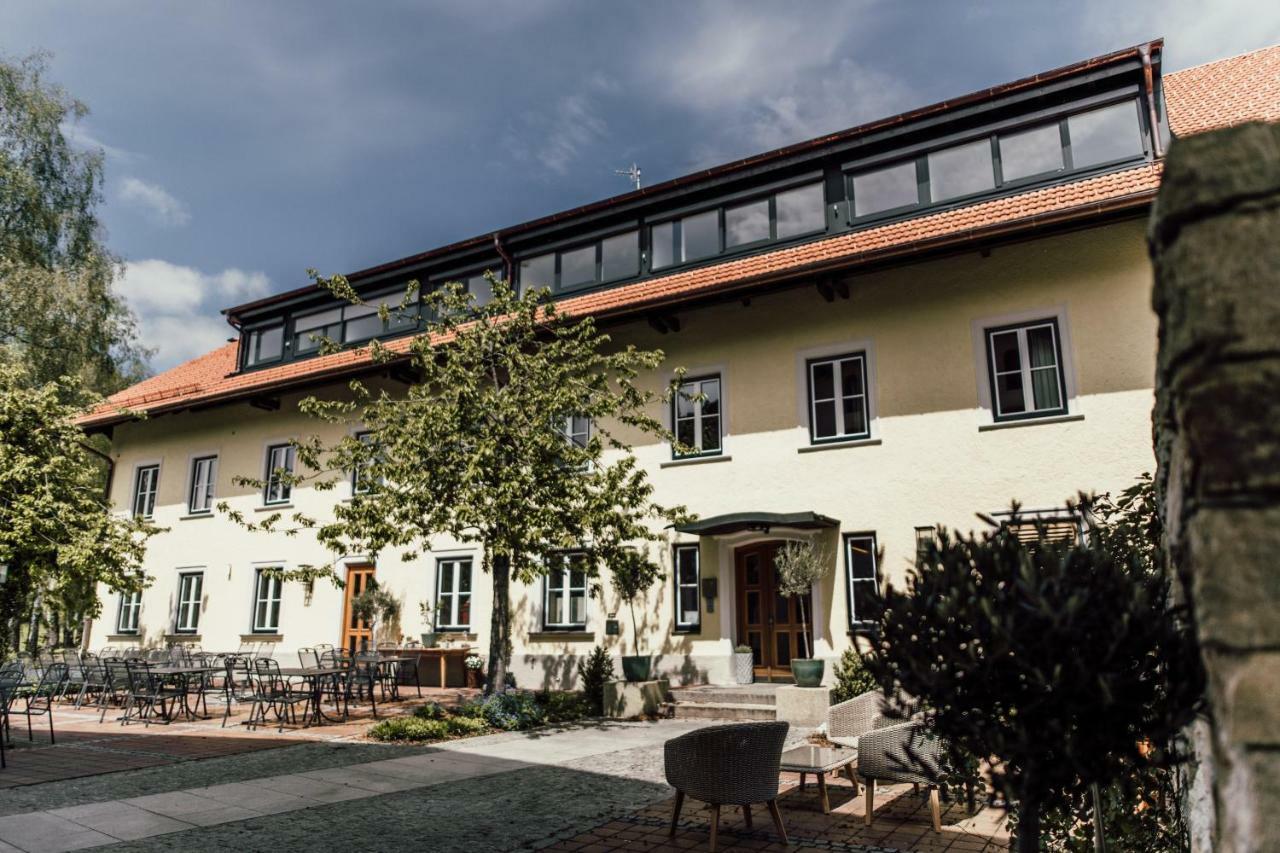 Angermuehle Landgasthof Altenmarkt an der Alz Exterior foto